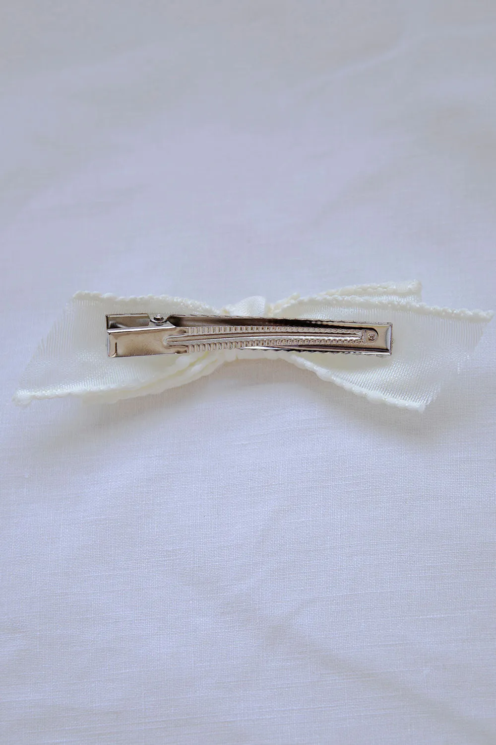 Bonnie Bow Clip