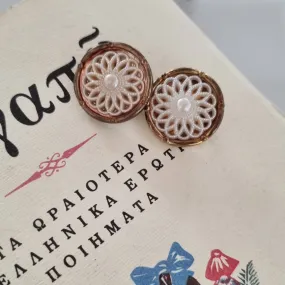 Vintage earrings - Pearly